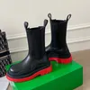 2025, neue Chelsea-Stiefel für Damen/Herren, Paarmodelle, Plateau-Mittelstiefel, runde Zehen, Slip-On-Regenstiefel, Leder, modische große Schuhe