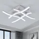 Plafonnier LED à 3 Couleurs Variables au Design Incurvé Luminaire Moderne Idéal pour un Salon une