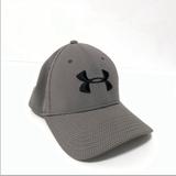 Under Armour Accessories | Men's Under Armour Gray And Black Fitted Hat Size M/L | Color: Black/Gray | Size: Os