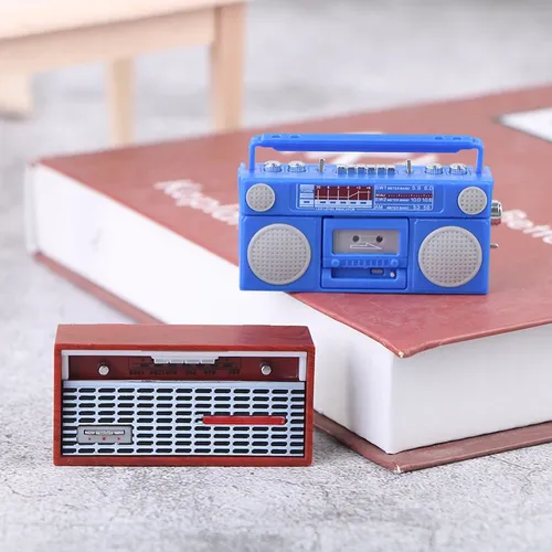 Puppenhaus Mini Ornamente Mini nostalgische Radio Recorder Modell Spielzeug Dekorationen