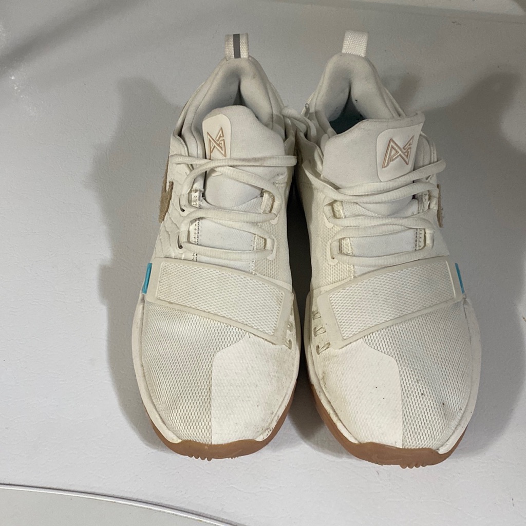 Nike Shoes | Basketball Shoes Nike | Color: Cream/White | Size: 6b