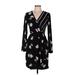 Slate & Willow Casual Dress - Wrap: Black Floral Motif Dresses - Women's Size 6