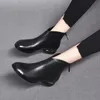 Mode Damen Stiefeletten weiche Sohle weibliches Leder kurzer Stiefel neue Herbst Winter warme Plüsch Stiefeletten mit niedrigem Absatz Damenschuhe