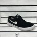 Nike Shoes | Nike Gts 16 Rubber Outsole Casual Shoes | Color: Black/White | Size: 9.5