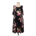 ee Scoop Neck Sleeveless:some Casual Dress - A-Line Scoop Neck Sleeveless: Black Floral Dresses - Women's Size Small