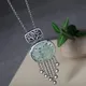 Collier long vintage incrusté d'argent pour dame jade riche bambou évidé ancien savoir-faire