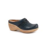 Extra Wide Width Women's Melita Platform Clog by SoftWalk in Navy (Size 9 1/2 WW)