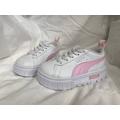 Puma Trainers White & Pink Size: 6 Infant