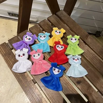 9pcs New Korean Super Star Plush Keychain Pendant TWICE Momo lovely Doll Keybuckle Plush Toy for