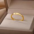 1pc New Fashionable Golden & Platinum Simple Stainless Steel Ring For Men, 26 Letters Carved Ring