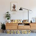 1pc Led Letter Light String, 26 Letter Light String, Letter With Battery Power Gold Logo, Led Wall Light, Suitable For Home, Bar, Festival, Birthday Party, Wedding Decoration Light String