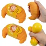 Divertente giocattolo per Croissant realistico Pinch Squeeze Relief Squishy Stress Cute Lazy Stress