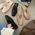 Designer comodi muli da donna scarpe pantofole sandali eleganti moda donna con spedizione gratuita