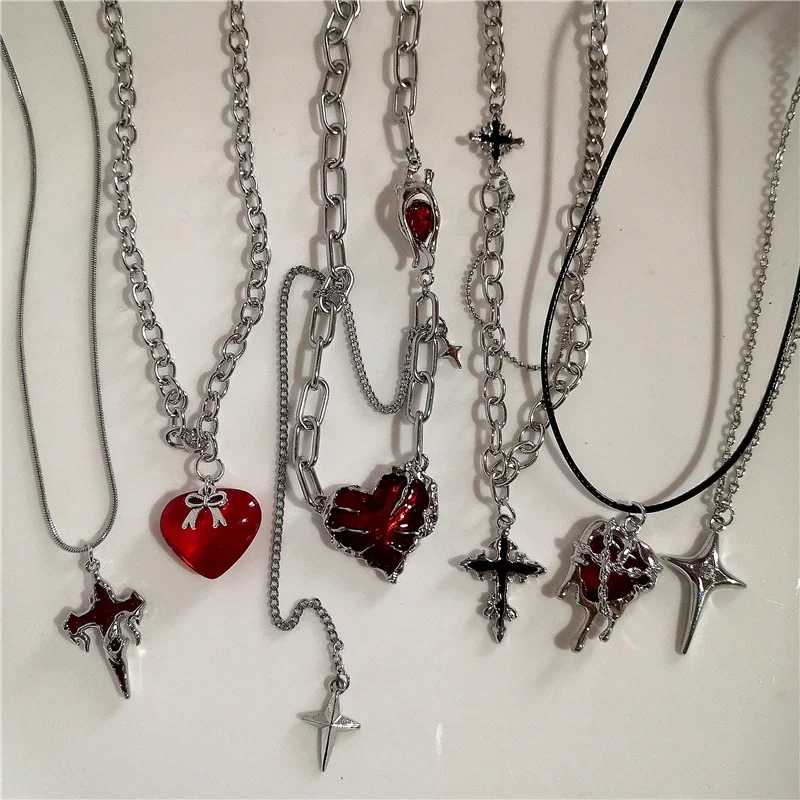 Punk Gothic Red Lava Star Kreuz Herz Anhänger Leder Seil Halskette Frauen Männer Hip Hop Y2K 90er Jahre EMO Zubehör ästhetischen Schmuck
