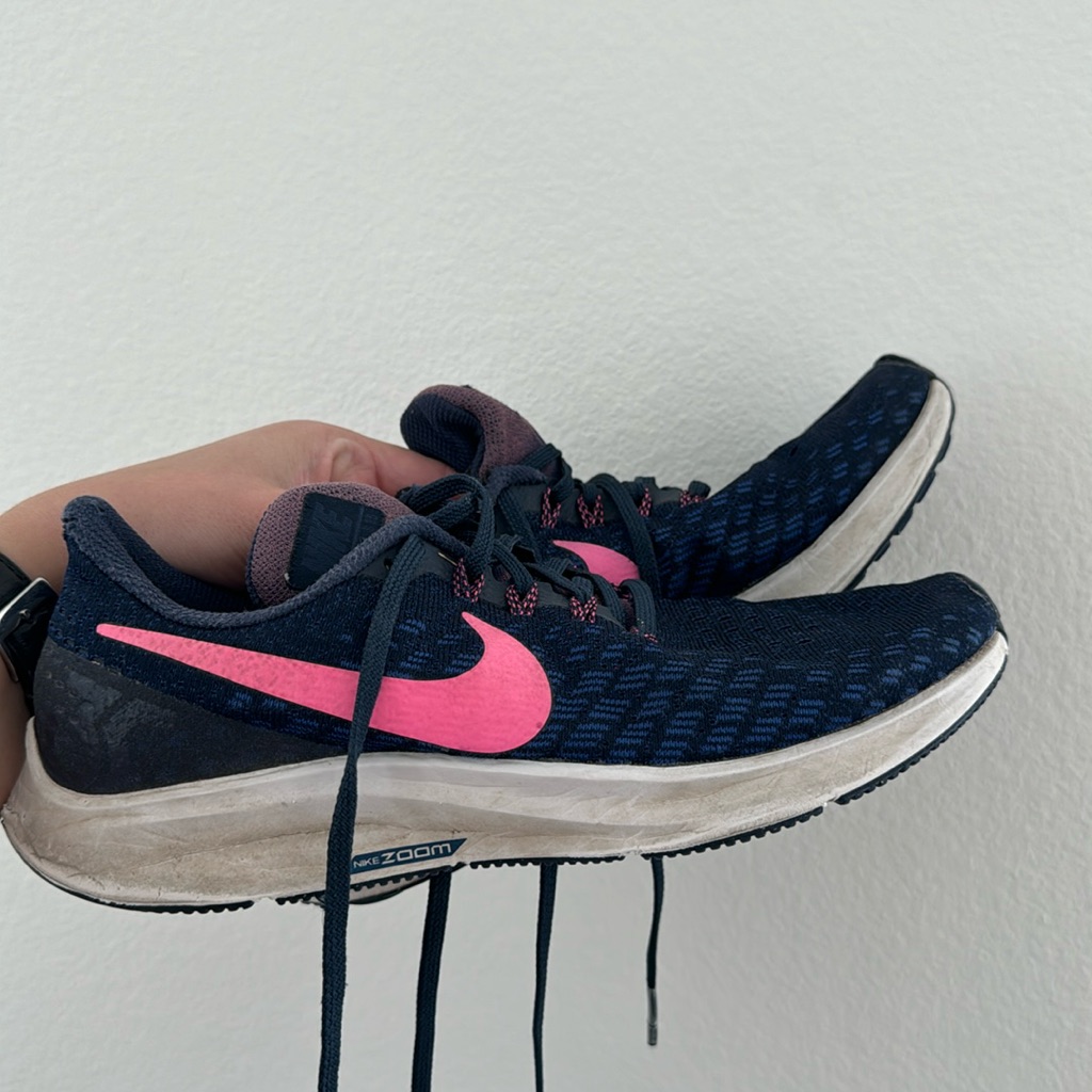 Nike Shoes | Used Nike Tennis Shoes Size 8 | Color: Blue/Pink | Size: 8