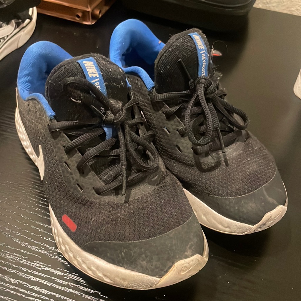 Nike Shoes | Kid Nike Shoes | Color: Blue/Red | Size: 4b