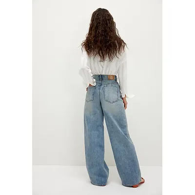CRVY Gia Wide-Leg Jeans by We The Free at Free People in Blue Bell, Size: 29