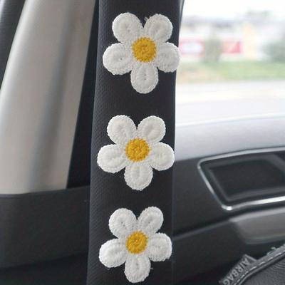 TEMU 1pc Daisy Design Car Seat Belt Shoulder Pad - Fit, Soft Knitted Fabric, Floral Pattern, Comfortable Safety Belt Cover For All Cars - Stylish Interior Accessory For Women, Seat Belt Cover