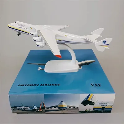 1/400 Scale 20CM an225 Diecast Alloy Antonov An-225 "Mriya" Airplane Model For Gift Collection