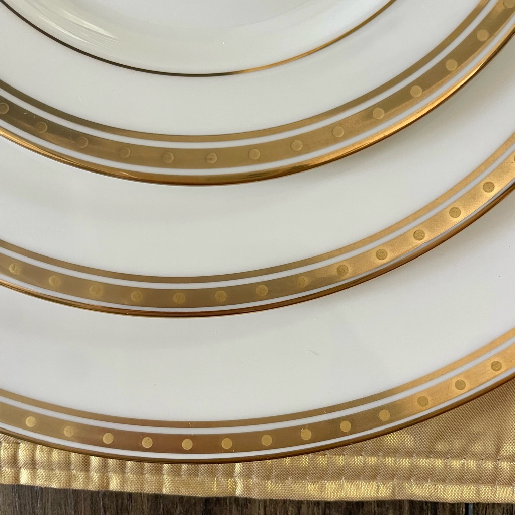 Kate Spade Dining | Kate Spade Fine China 5 Piece Set. Never Used! | Color: Gold | Size: Os