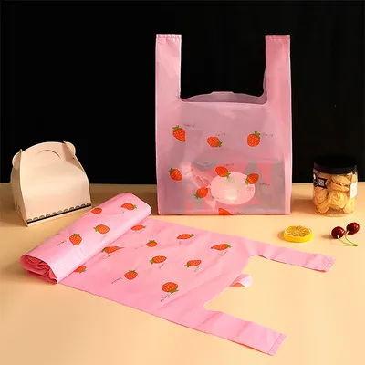 Hand-carrying shopping packaging bag, jewelry gift vest bag, cute pink strawberry plastic packaging