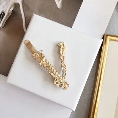 NEW Vintage Luxury Letter V Rhinestone Copper Design Metalic Hair Clip Hair Grip Barrette Hairpin