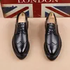Männer Casual Business Hochzeit formelle Kleidung echtes Leder Brogue Schuhe Schnür-Derby-Schuh schwarze Plateau-Turnschuhe Zapatos hombre