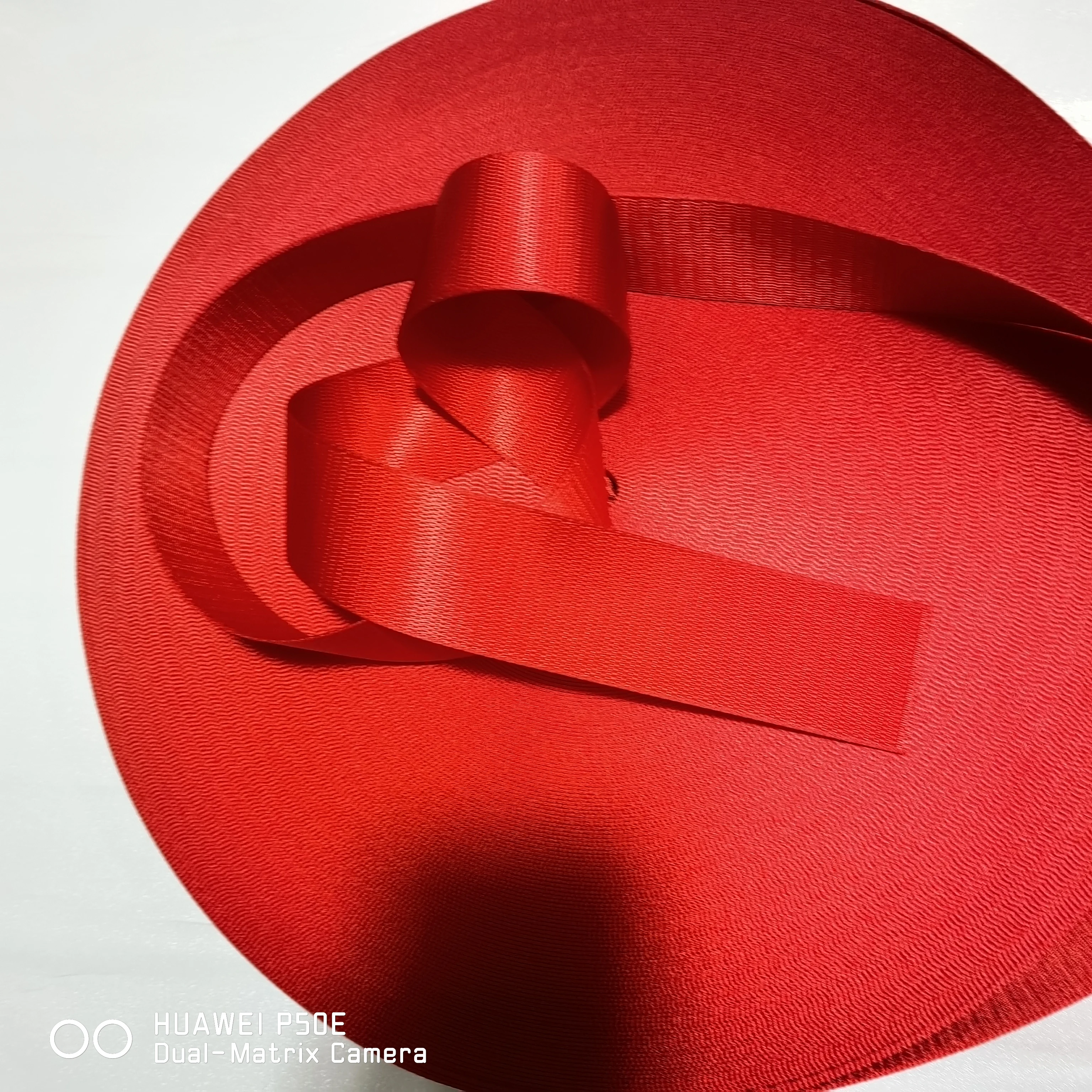 JOORMOM 3-30M AMG Rot (F2) Autosicherheitsgurt mit europäischer Verriegelung, Fischlinien-Design, hochfestes Polyester-Gurtband für Fahrzeugmodifikationen Image