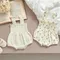 Vestito estivo Bambini Vestiti per bambini Pagliaccetti senza maniche in cotone Vestiti per neonate Bambini Fiocco floreale Tute intere per bambini