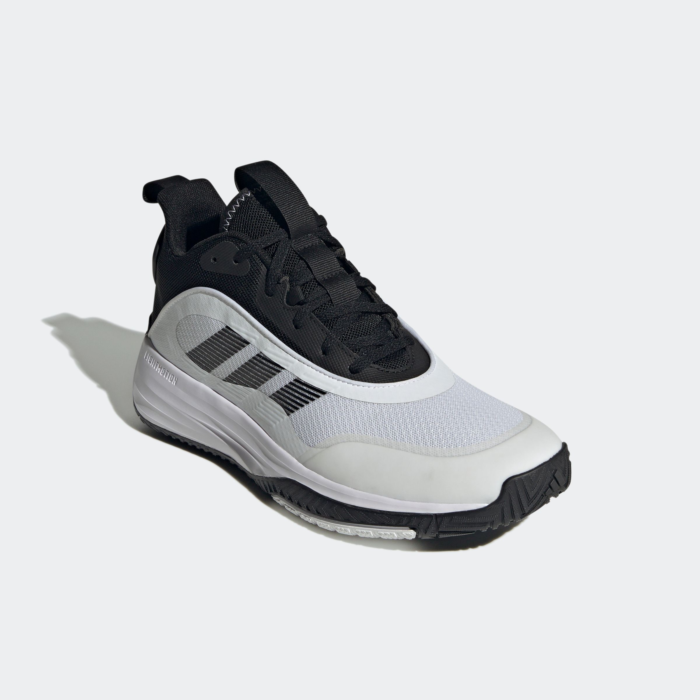 Basketballschuh ADIDAS SPORTSWEAR "OWN THE GAME 3", Herren, Gr. 40, schwarz-weiß (cloud weiß, core schwarz, core schwarz), Synthetik, Textil, Schuhe