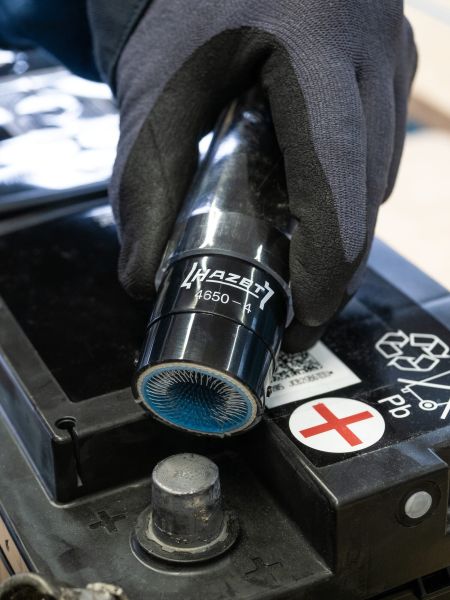 HAZET Drahtbürste, Batteriepol-/Klemmenreinigung 4650-4 Image