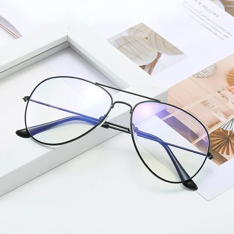 Fertige Myopie Brille Frauen Männer Doppels trahl kurzsichtige Brille Metallrahmen minus Diopter-5. 0 bis-1,0 HD Brille Image