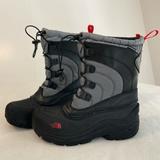 The North Face Shoes | Boy’s The North Face Snow Boots | Color: Black/Red | Size: 5b