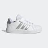 Sneaker ADIDAS SPORTSWEAR "GRAND COURT 2.0 KIDS", Gr. 34, weiß (cloud weiß, matte silber, cloud weiß), Synthetik, Textil, sportlich, Schuhe, Design auf den Spuren des adidas Superstar