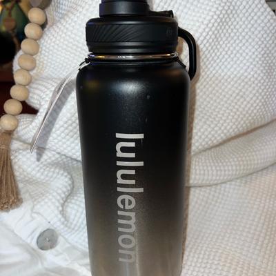 Lululemon Athletica Dining | Lululemon Back To Life Sport Bottle 32oz In Black And Silver Nwt | Color: Black/Silver | Size: Os