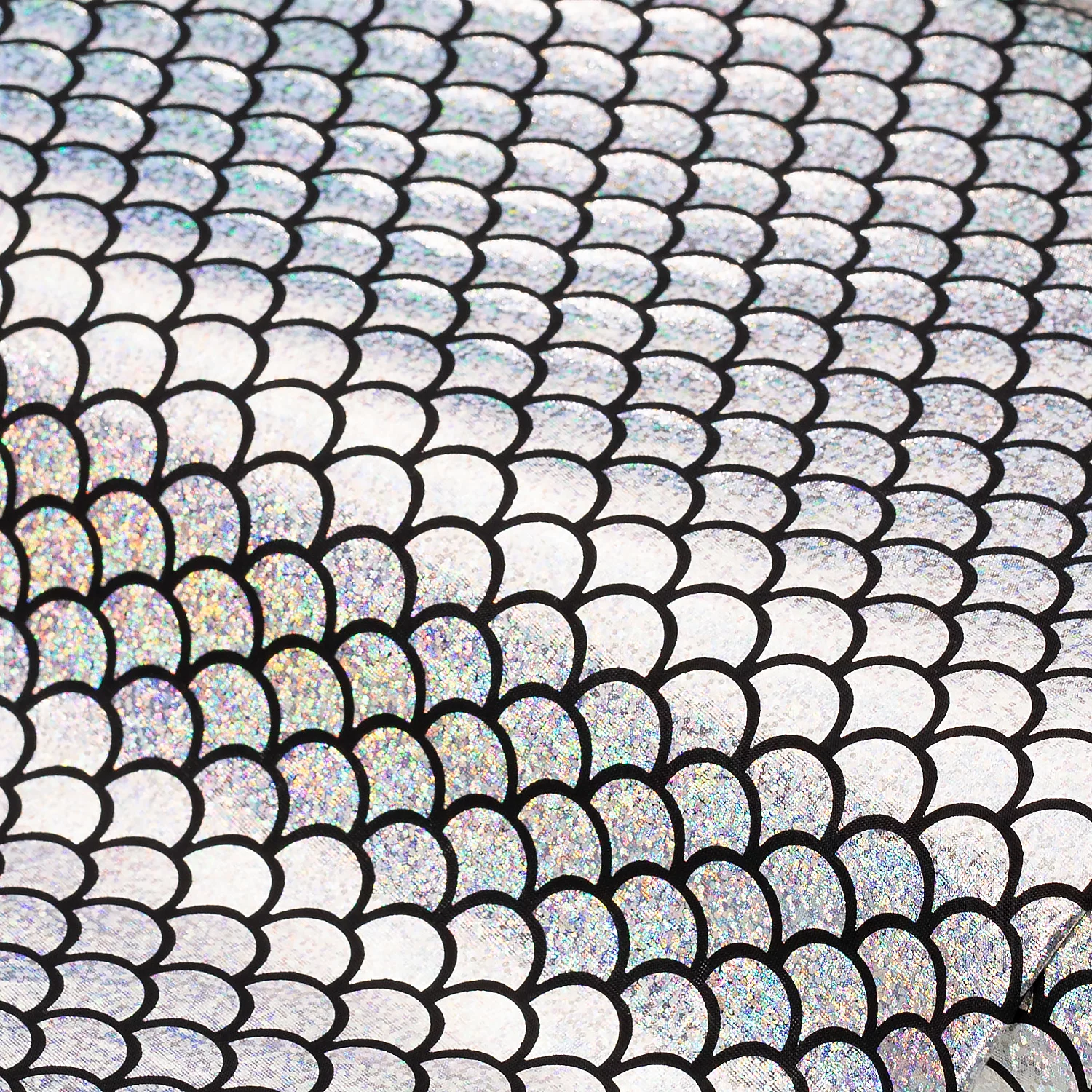Tissu jersey lamé "écailles", argenté