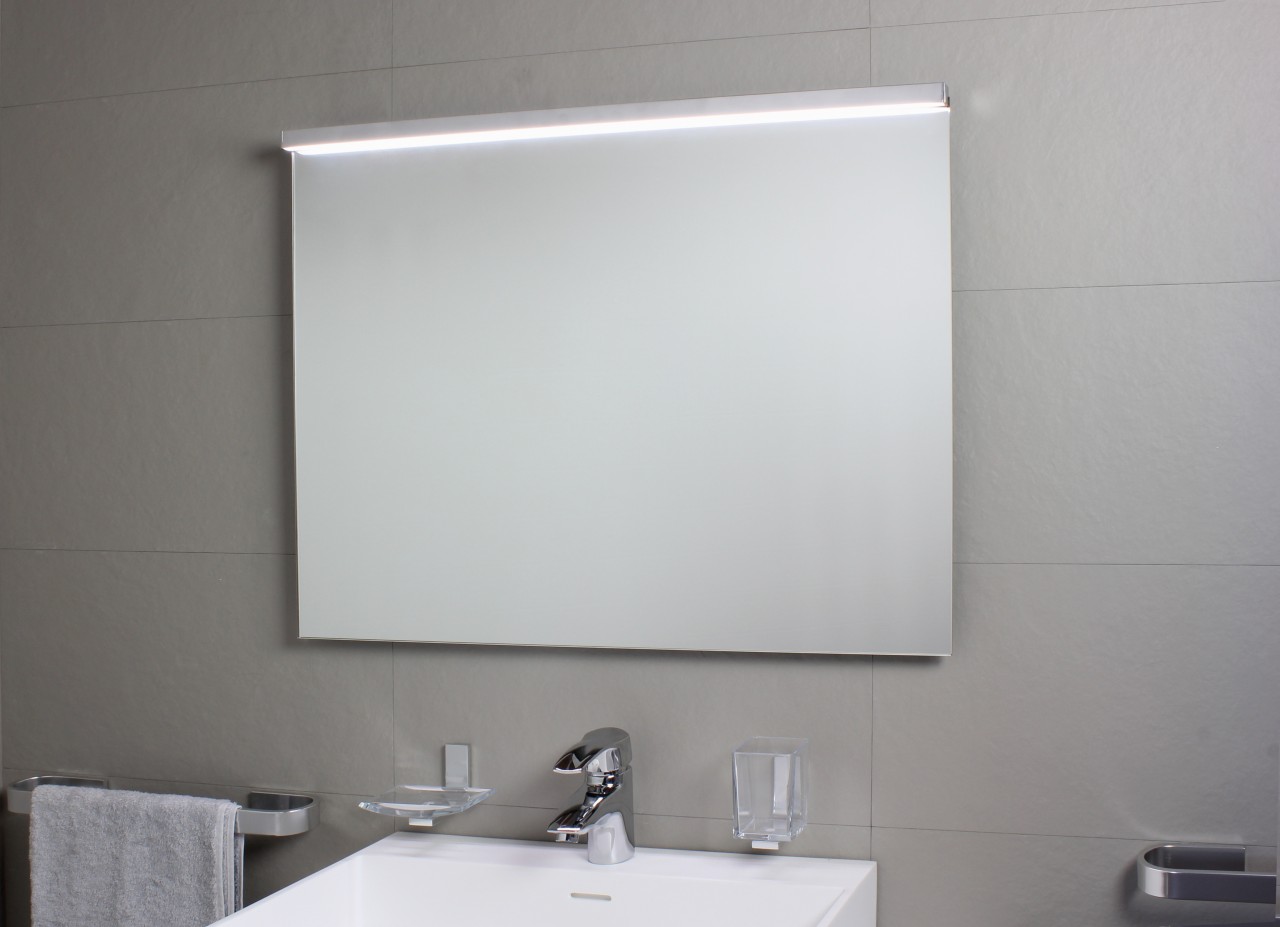 Koh-i-Noor SARTORIA Spiegelleuchte mit LED-Licht. Anbringung an der oberen Spiegelkante mit Klebeban 7916 Image