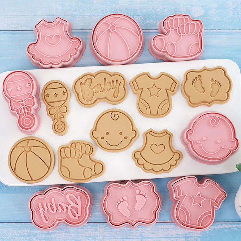 8 pièces/ensemble bricolage bébé thème dessin animé Cookie gaufreur fraises 3D bébé douche hochets balle vêtements pieds jupe chaussettes Biscuit moule outils