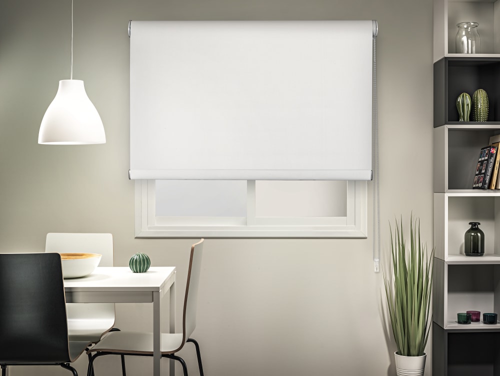 Store enrouleur occultant 150 x 250 blanc