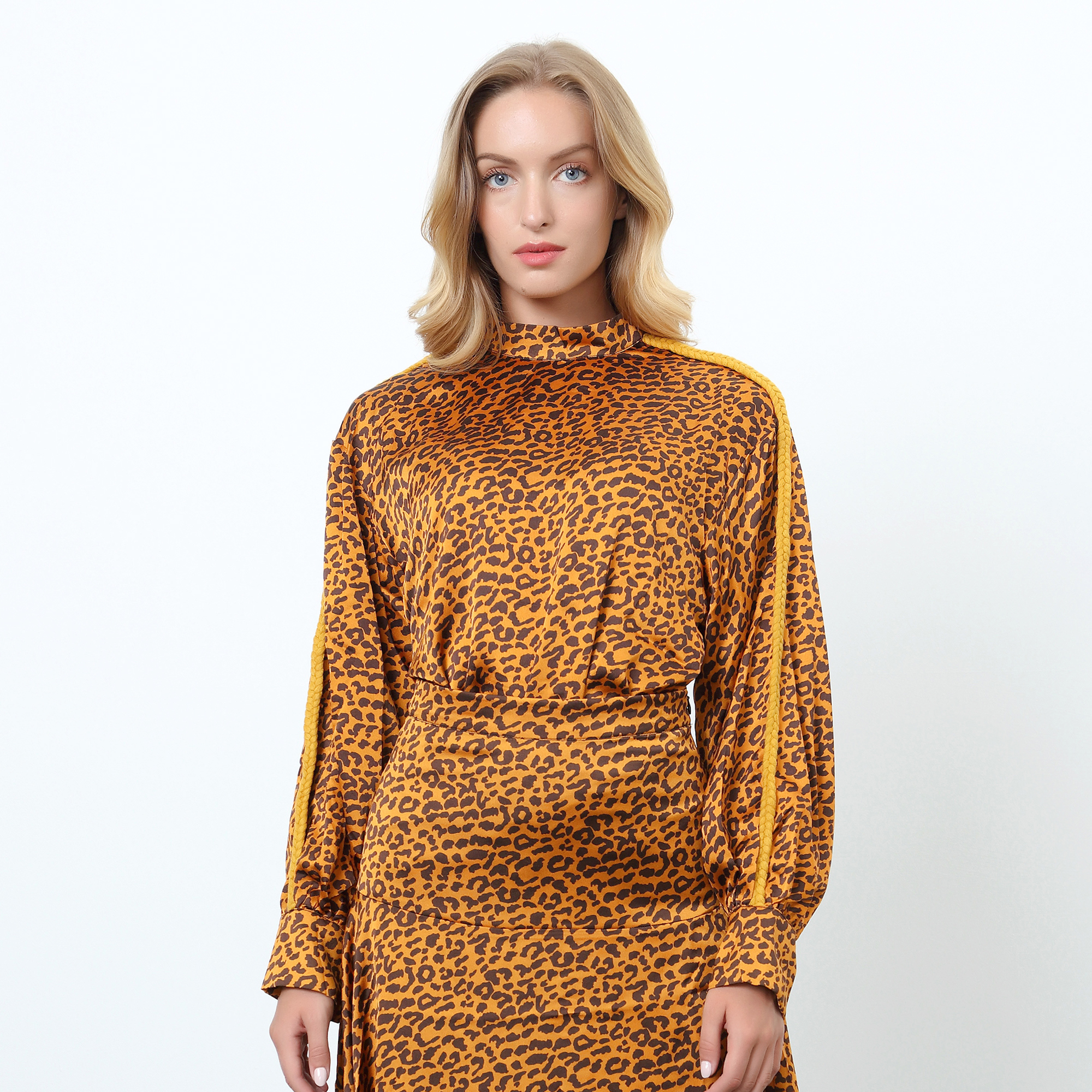 Bluse mit Leopardenmuster und Quastenärmeln Image