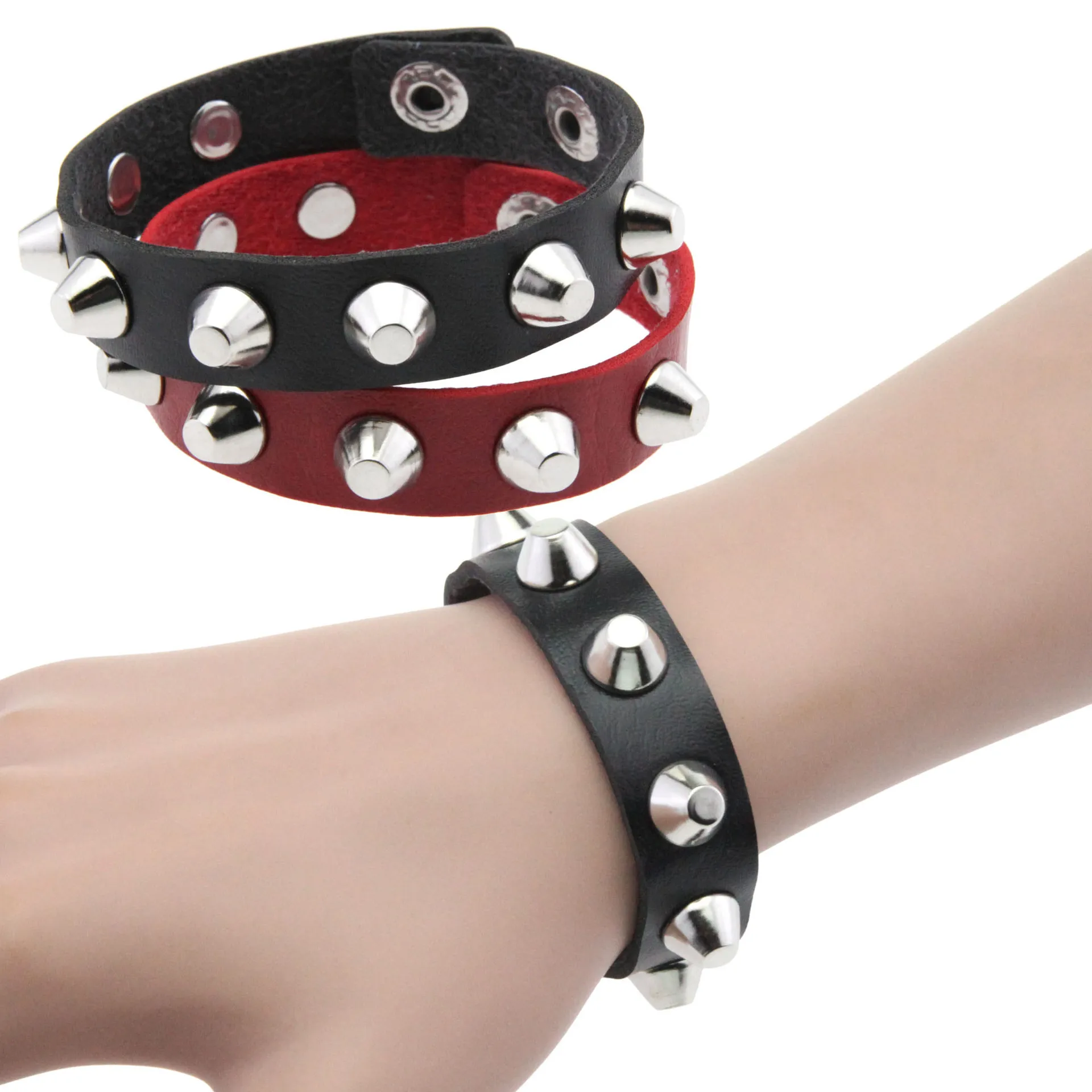 Harajuku Punk Kurze Niet Wrap Armband Für Frauen Männer Hip Hop Gothic Vintage Schwarz Rot PU Leder Armband Schmuck