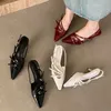 Eilyken Designer Schmal band Schnalle Riemen Pumps Frauen sexy spitzen Zehen niedrige dünne Absätze Hochzeit Bankett Kleid Maultier Damen Schuhe
