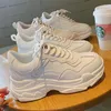 Weiße Damenschuhe, neue klobige Turnschuhe für Damen, Schnürschuhe, weiße vulkanisierte Schuhe, lässige Mode, Papa-Schuhe, Plateau-Turnschuhe