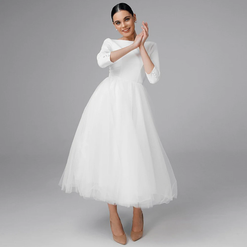 Maßgeschneidertes Midi-Hochzeitskleid für die Braut, Teelänge, 3/4-Ärmel, kurze Brautkleider, Bateau-Ausschnitt, Knöpfe, A-Linie, schlichte Brautkleider