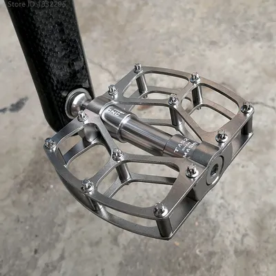 2024New titanium alloy bicycle pedal Ultralight road bike 3 bearings mountain bike folding bike