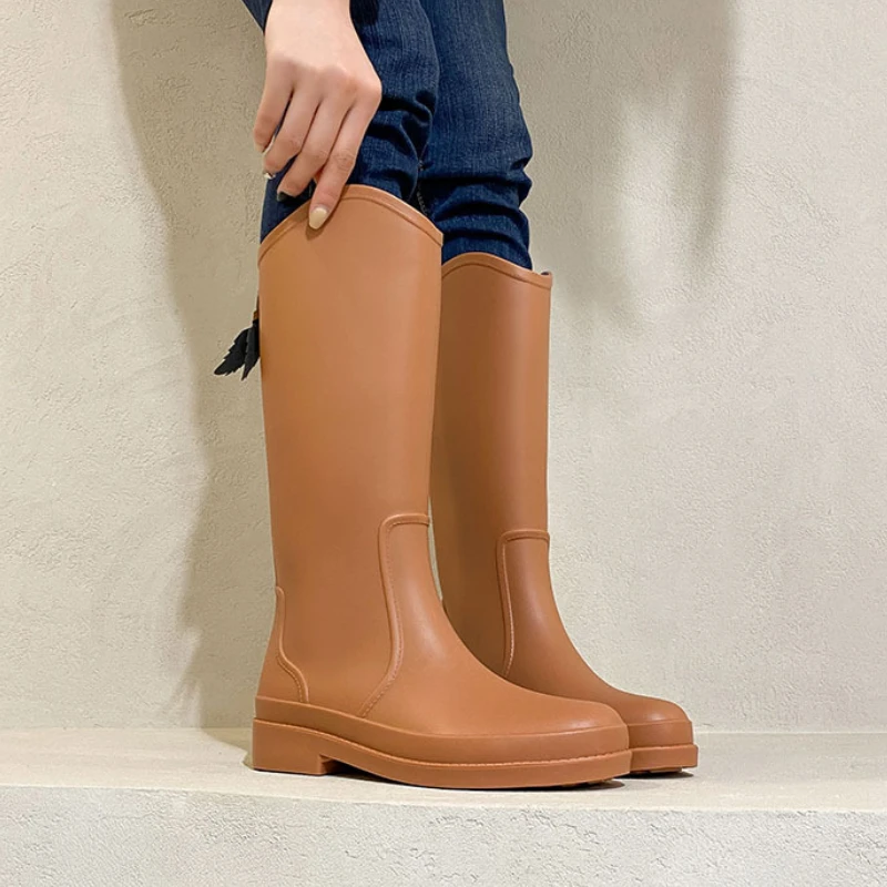 Frauen Hohe Gummi Stiefel für Frauen Wasserdichte Arbeit Garten Galoschen Weibliche Regen Schuhe Frau Regen Stiefel Botas De Caza Espanolas