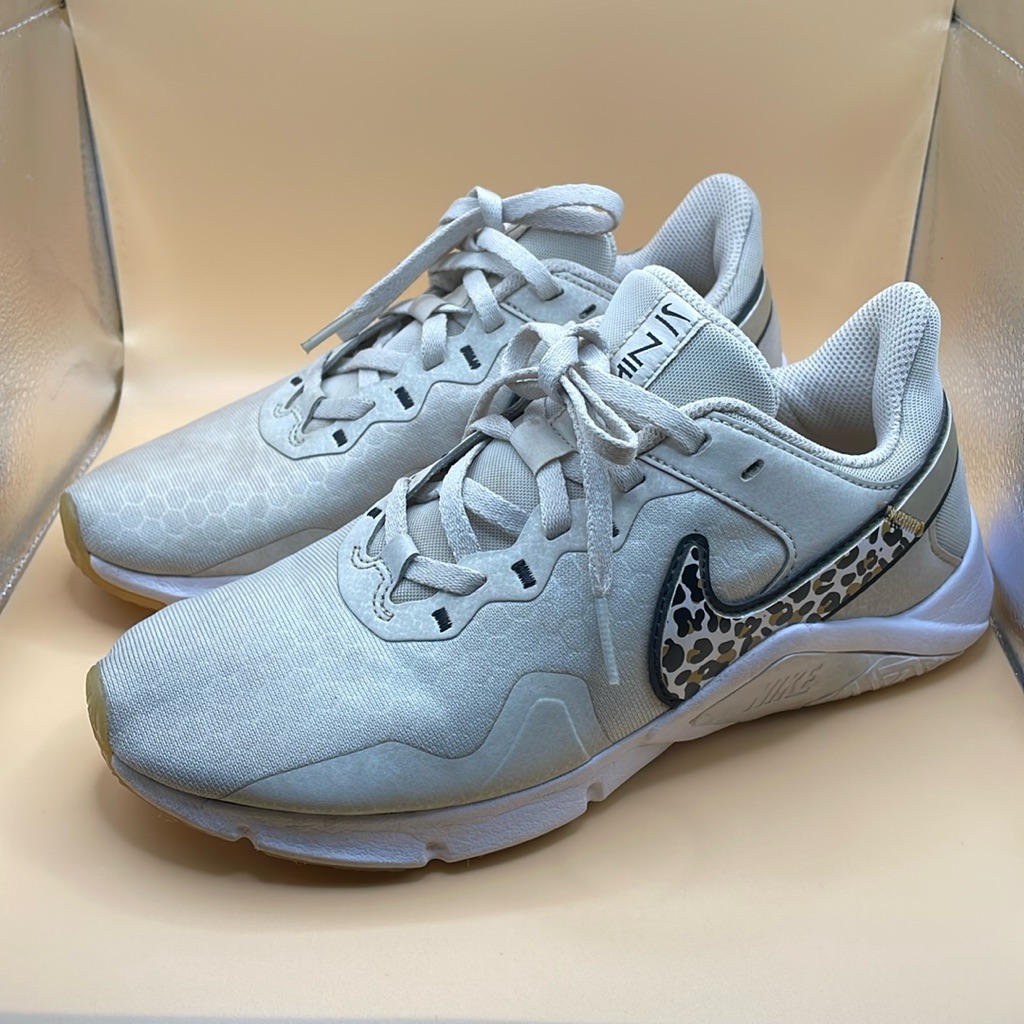 Nike Shoes | Brand: Nike Nike Legend Essential 2 Women's Workout Shoes Size 6 | Color: Cream | Size: 6
