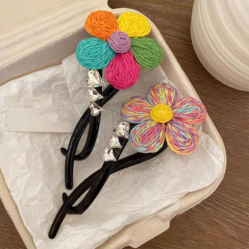 Awaytr elegante Blume Haar Kralle Twist Clamp Frauen schicke Enten schnabel Clip Haarnadel Rücken Kopf Haars pangen Haarschmuck für Mädchen Image