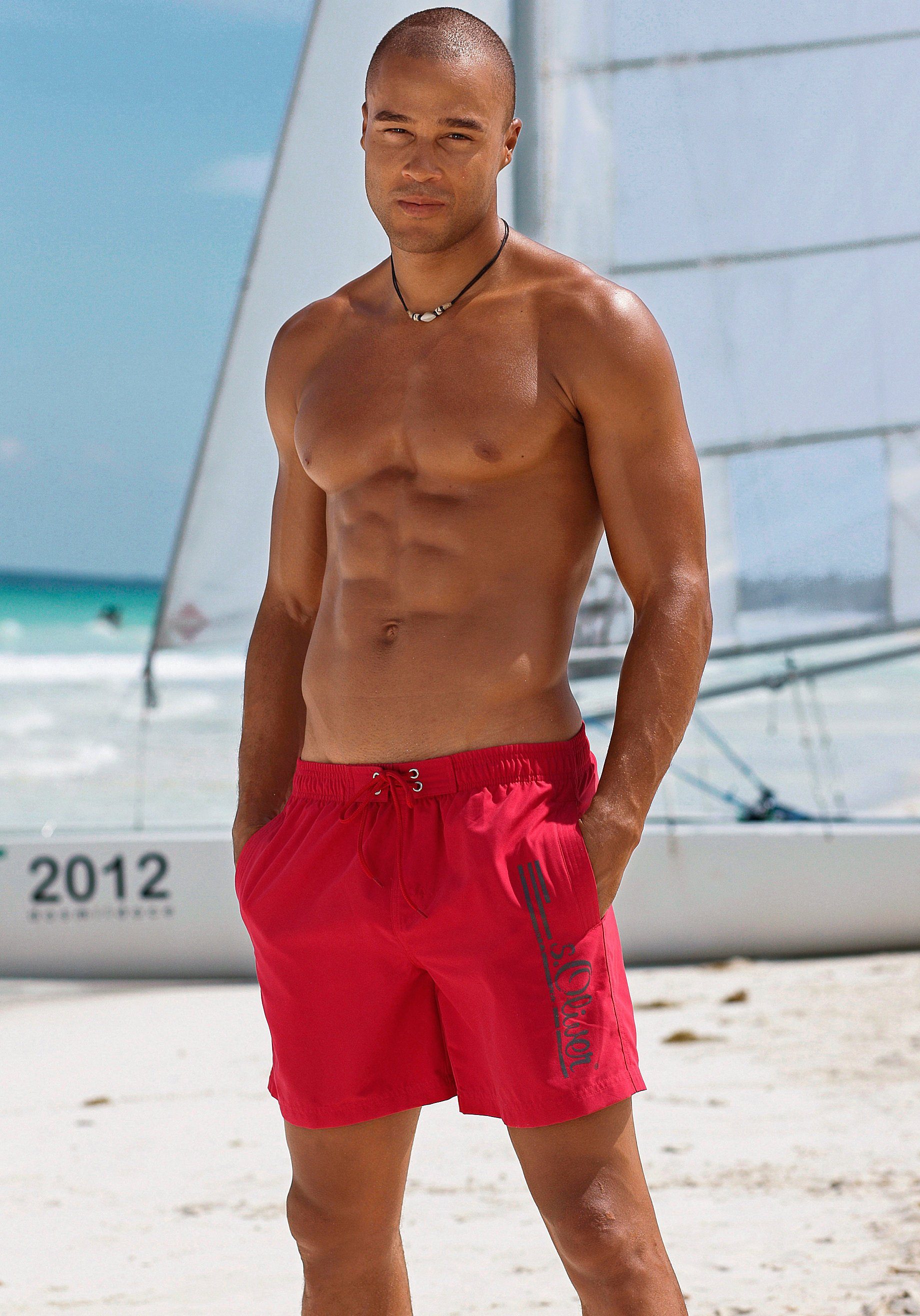 Badeshorts S.OLIVER "Philip", Herren, Gr. XL (54/56), N-Gr, rot, Microfaser, Polyester, unifarben, Badehosen, mit Logo-Print im Used-Look Image