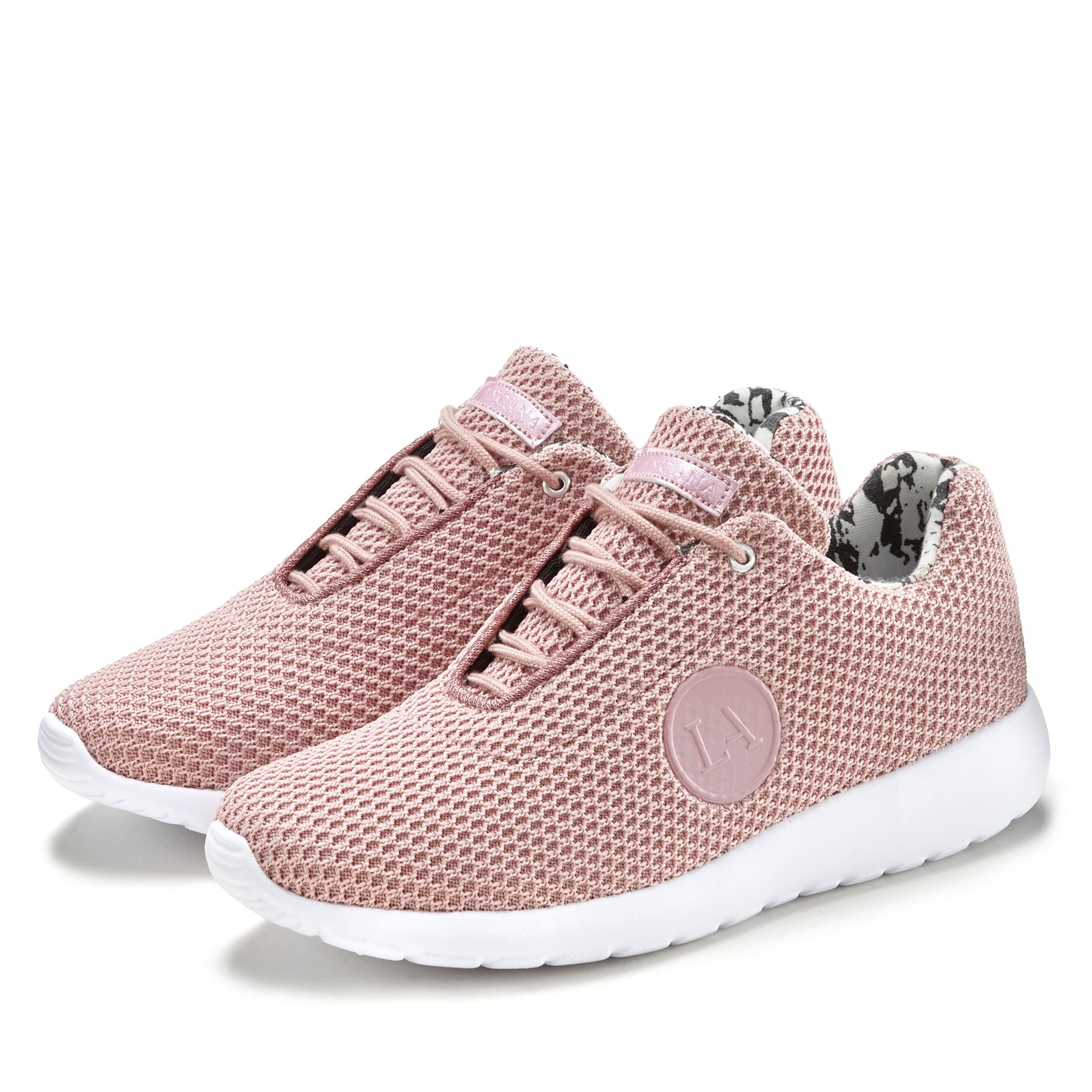 Sneaker LASCANA ACTIVE "Halbschuh", Damen, Gr. 44, rosa (hellrosa), Obermaterial: 100% Textilmaterial. Decksohle: 100% Textilmaterial. Futter: 100% Textilmaterial. Laufsohle: 100% Synthetik, unifarben, Schuhe Sneaker, mit Wohlfühlinnensohle,...